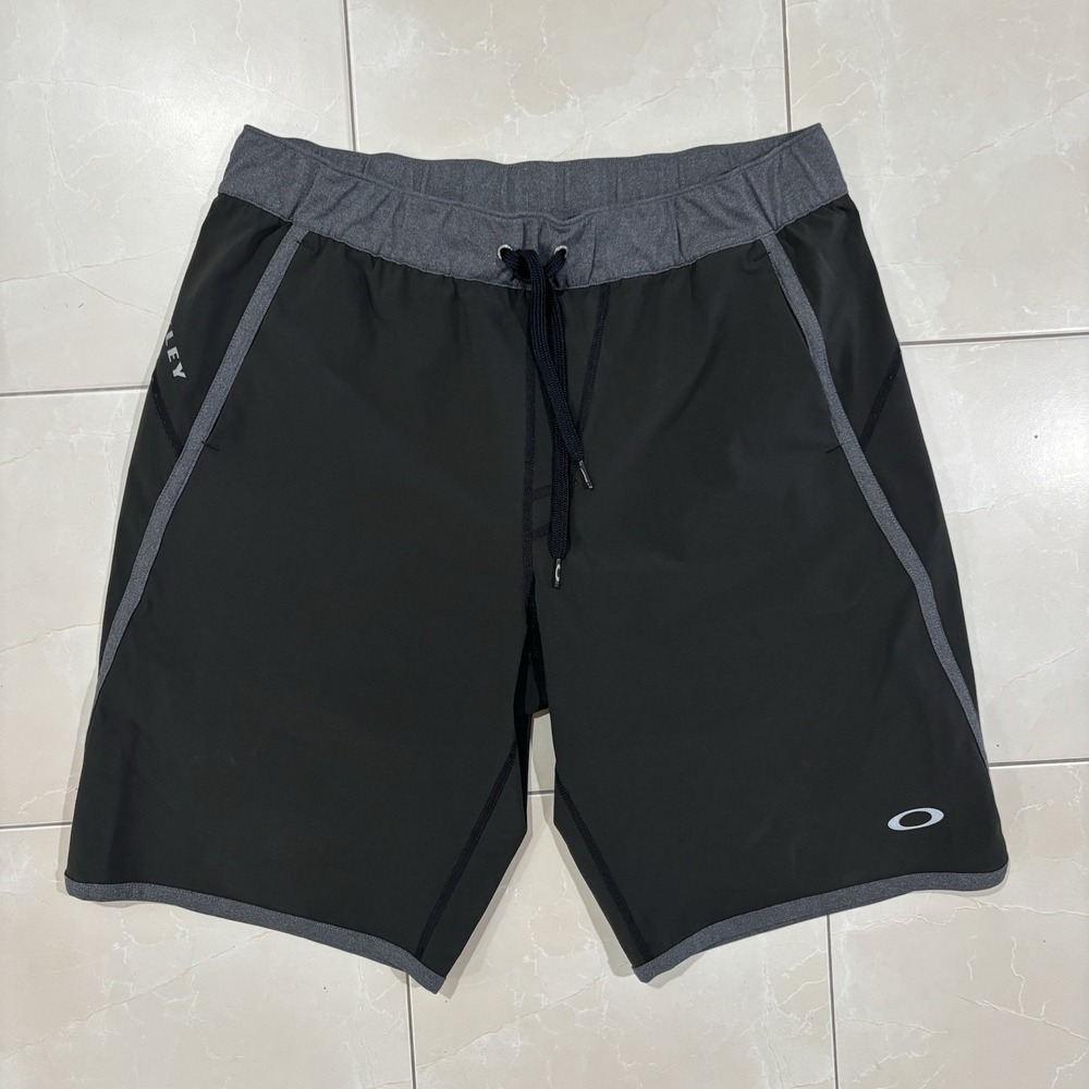 Vintage Oakley Software Shorts Men's L Stretch Performance Golf Gorp Core Hike